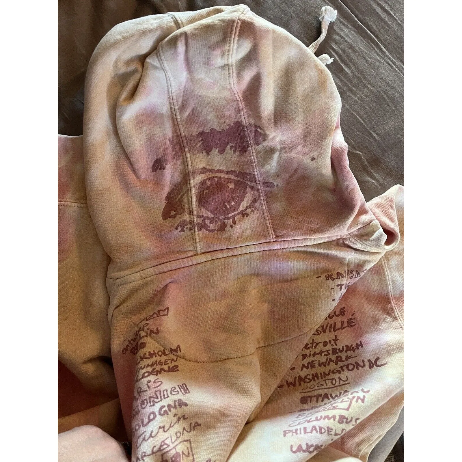 Shawn Mendes The Tour Concert Sketch II Tye Die Hoodie Size Medium Very Soft - Image 13