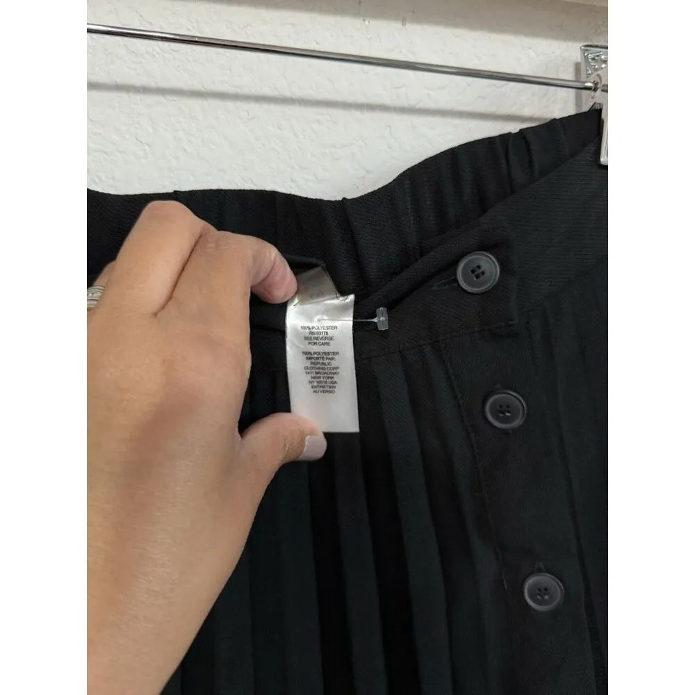 T Tahari Women’s Black Pleated Button Accent Accordion Skirt Lightweight Size‎ L - Image 9