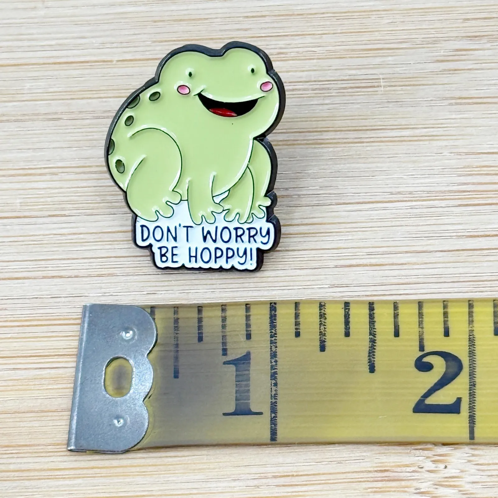Don't Worry Be Hoppy Soft Enamel Pin, Punny Animal Enamel Pins, Frog Pin Green - Image 3