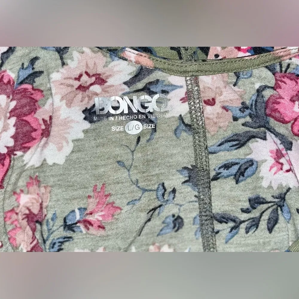 Olive Green Flower Mid Sleeve Blouse - Image 4