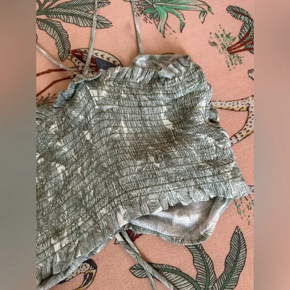 Final Touch Tropical Palm Leaf Stretch Ruched Tank Top Spring Summer Shirt M - Image 7