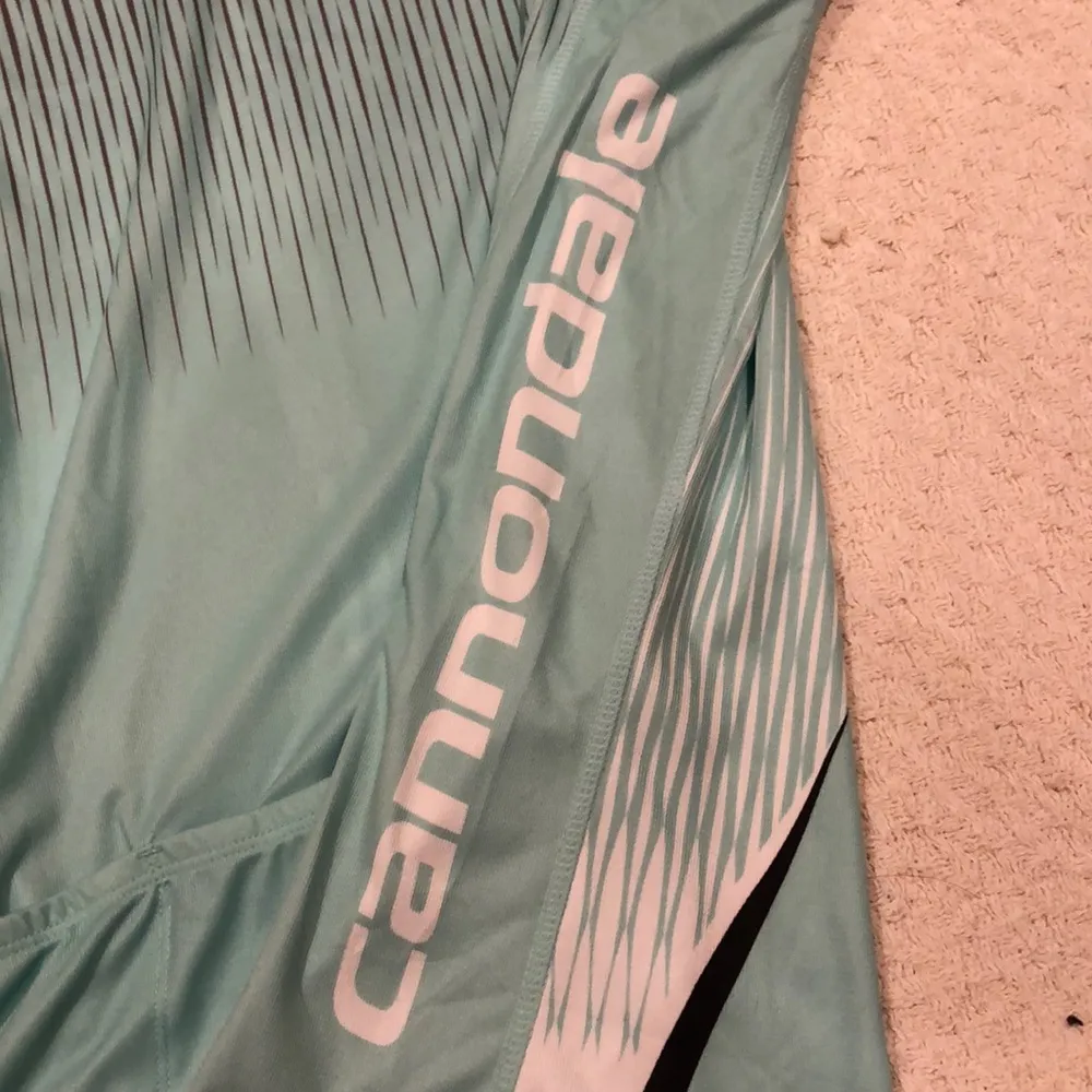 Cannondale Performance Cycling Jersey Size Extra Large - Image 11