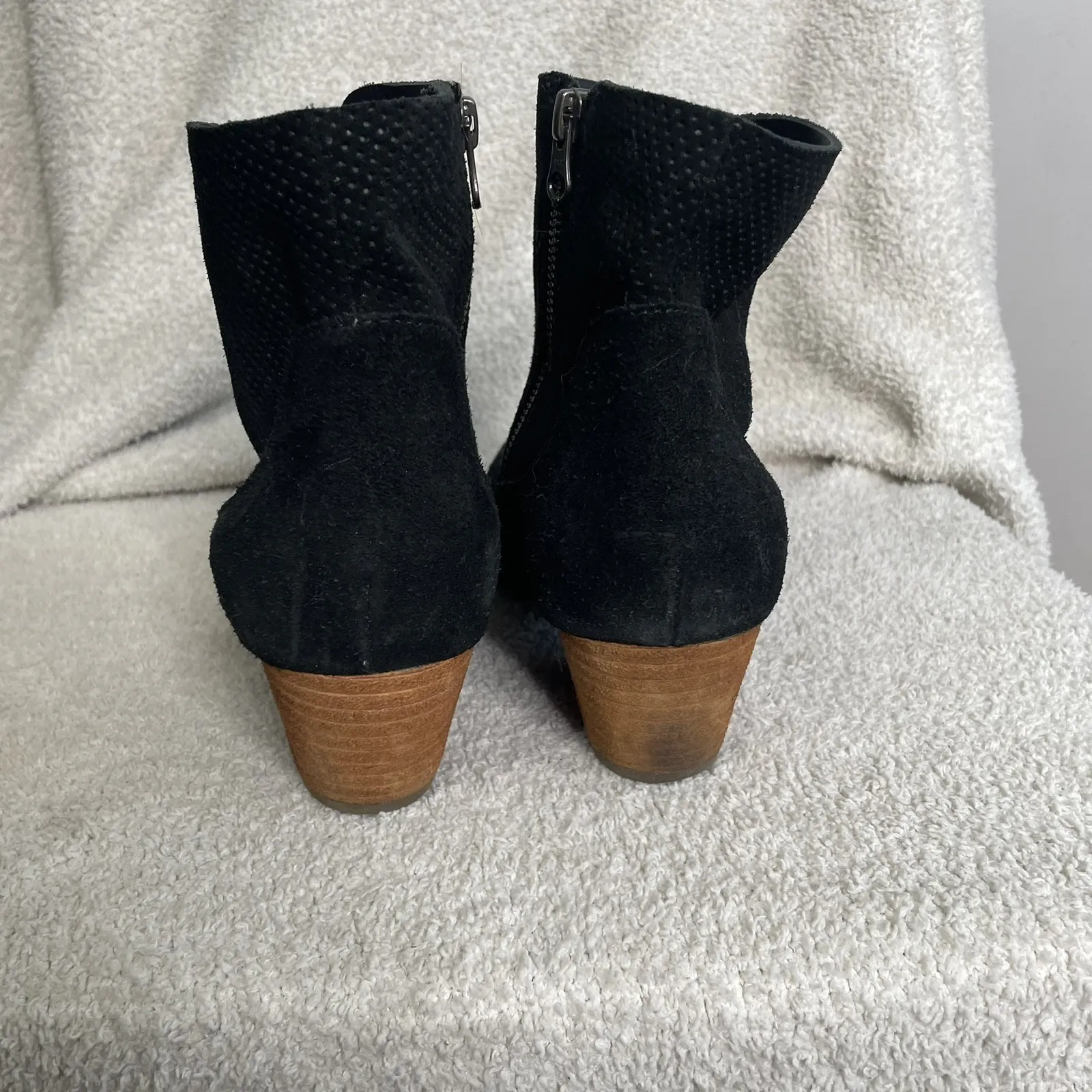 Kork-Ease Sherrill Black Perforated Suede Booties Size 10 - Image 6