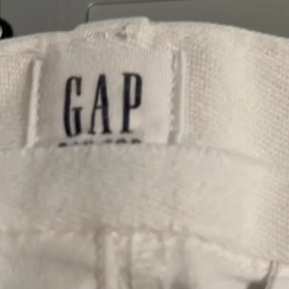 Gap size 8 girlfriend‎ chino eyelet embroidered cotton - Image 4