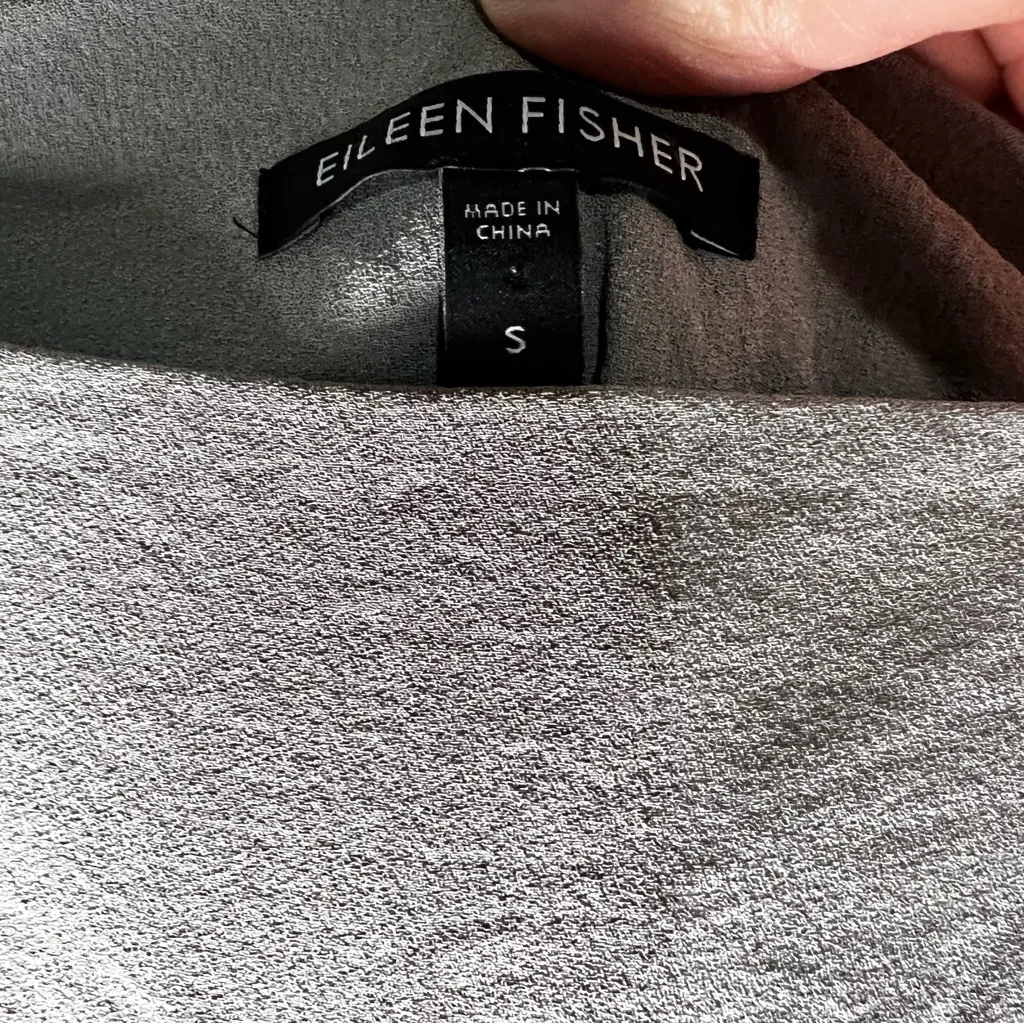 Eileen Fisher Gray 100% Silk  Georgette Crepe Cinder Straight Leg Pants - Image 4