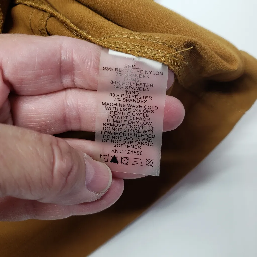 Title Nine Women's Tan Skort - Image 7