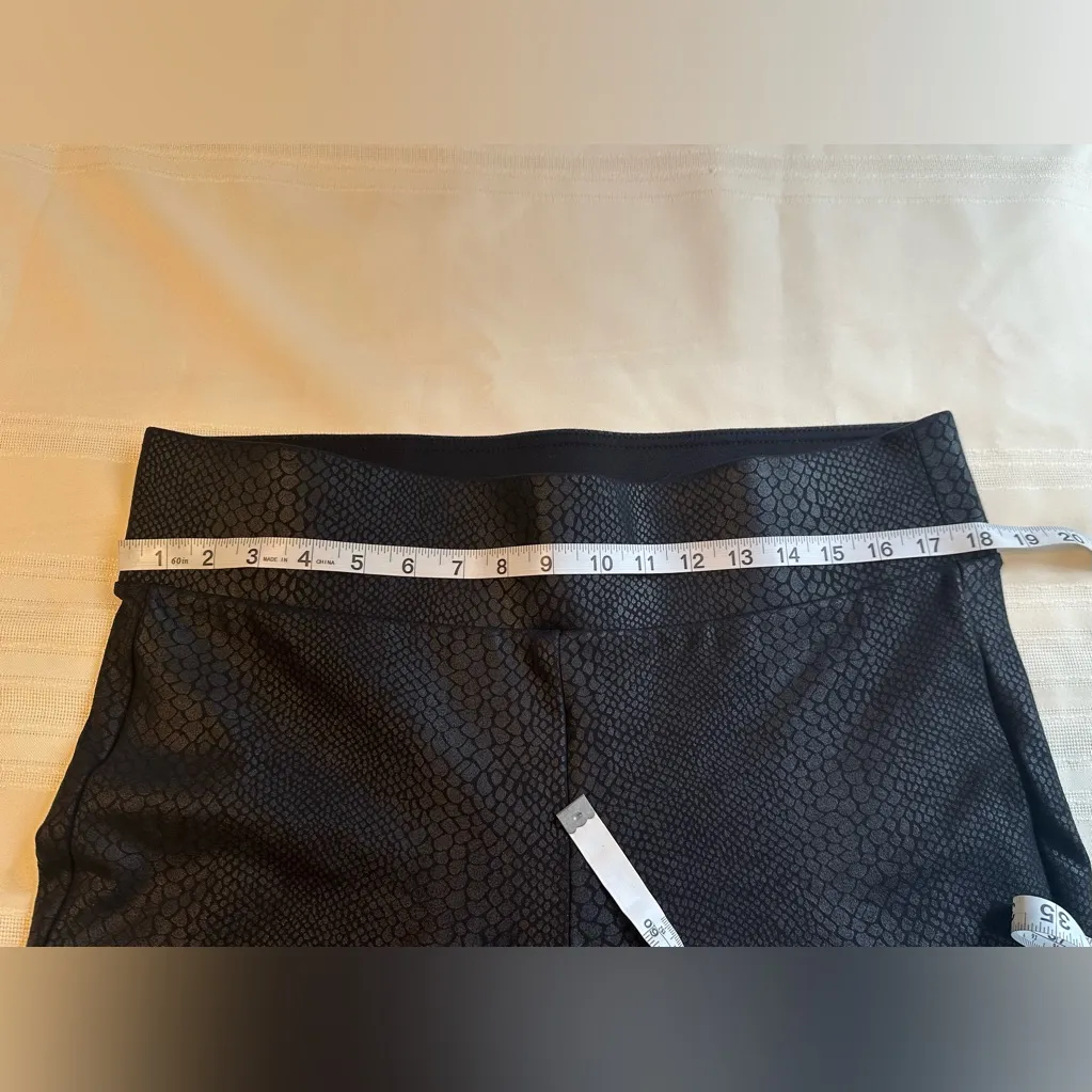Torrid Black Snakeskin Leggings - Image 8