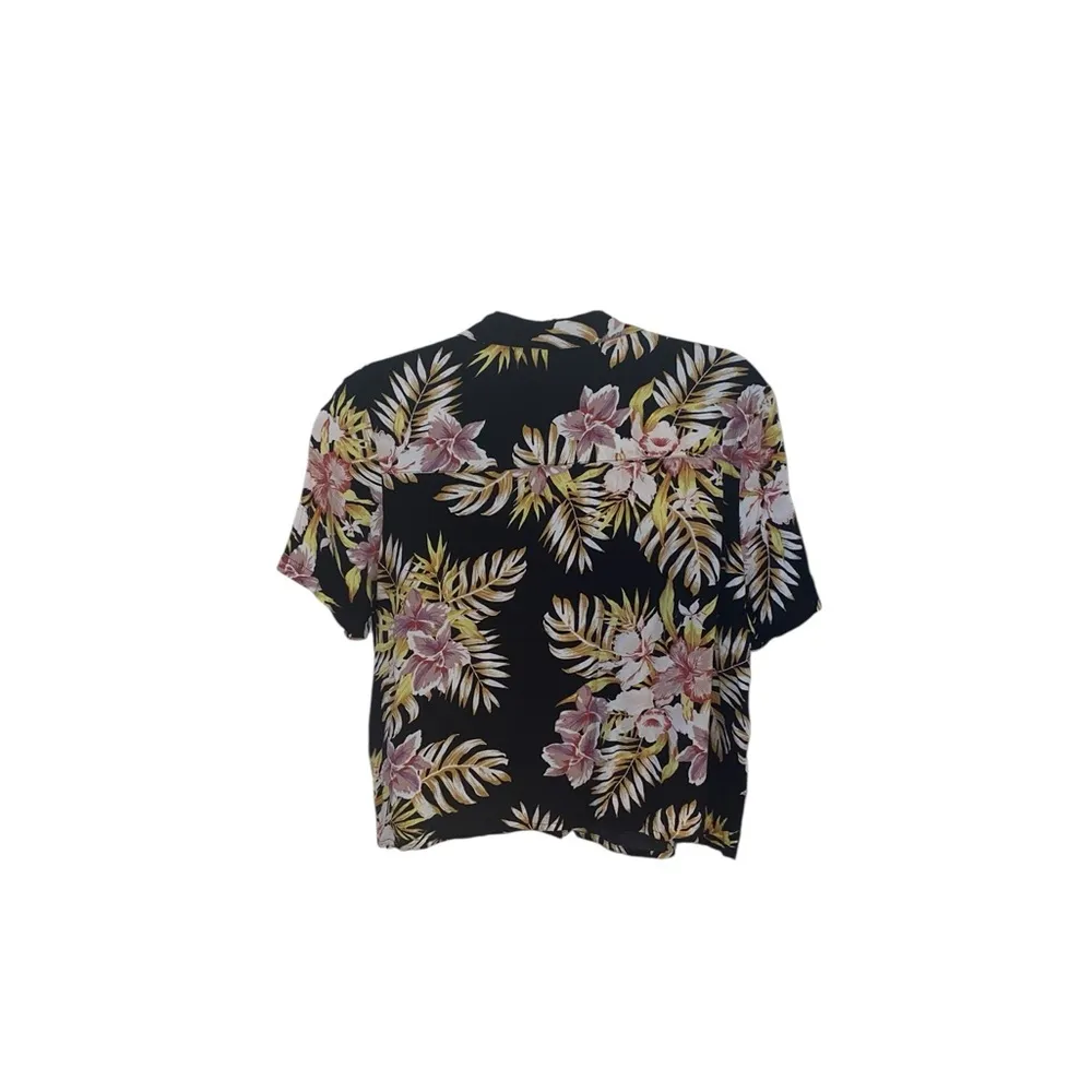 Volcom Gen wow Tropical Floral Black Button-Up Women's Top Hawaiian shirt resort - Image 4