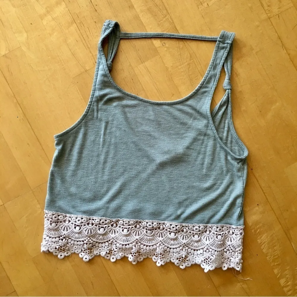 LAST CHANCE! Others Follow Crochet Hem, Ribbed Crop Tank, Green, Cream, Size S - Image 8