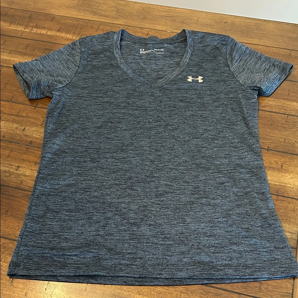 Under Armour Heat Gear Women's Performance Tops - Blue, Gray, Black & Purple EUC - Image 2