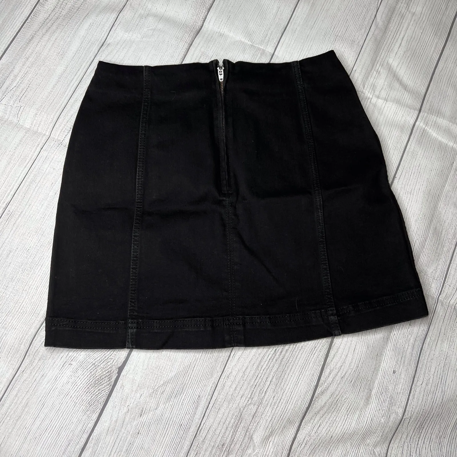 Wild Fable A-Line Denim Jean Mini Skirt Black Cotton Stretch Back Zip Sz 10 - Image 3