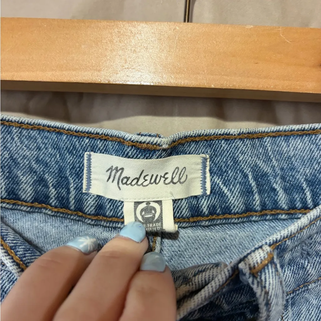 Madewell midrise shorts - Image 3