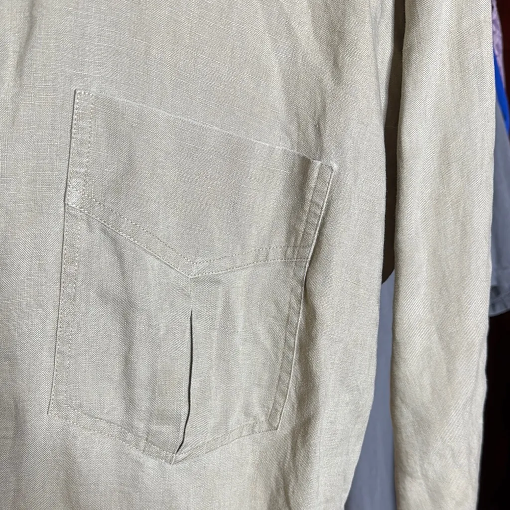 Vintage Apparenza 100% Linen Light Green Button - Image 2