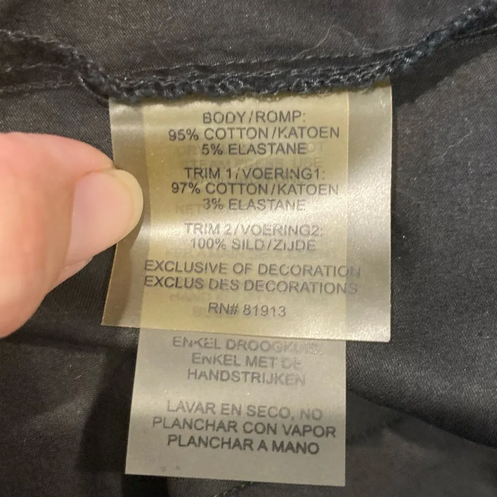 Robert Graham western style button front black on black embroidered shirt. Small - Image 12