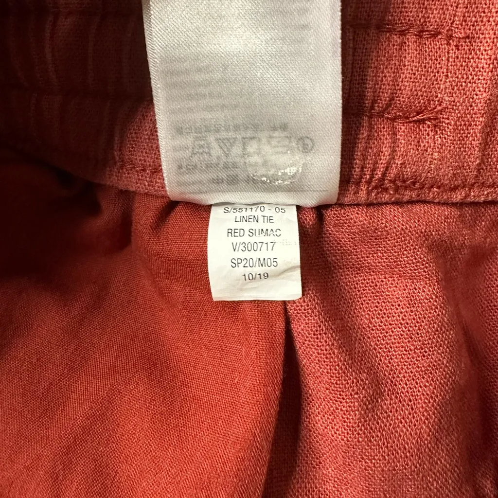 Old Navy Mid Rise Linen Blend Shorts 4-Inch Inseam in Red Sumac Size Large - Image 9