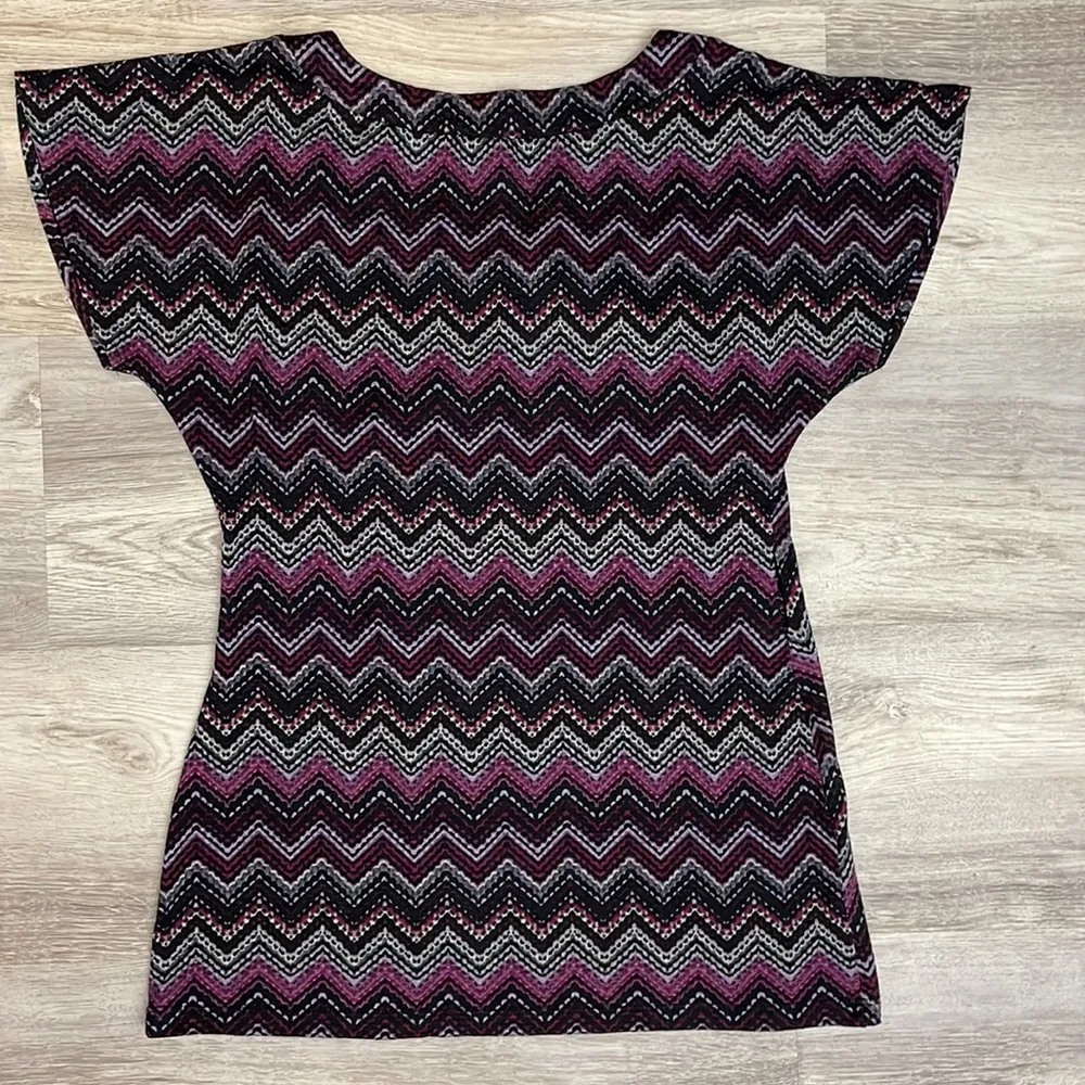 Purple, Black, Blue, Gray Chevron Print Knit Short Sleeve Shirt Size L - Image 5