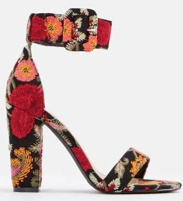 Chunky Floral Heels Size 7.5 - Image 2