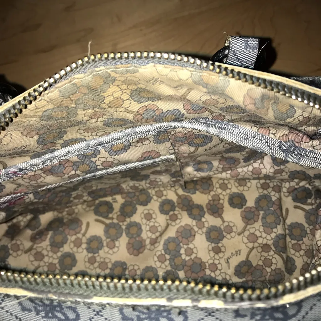 Guess Monogram handbag. One size, canvas - Image 5