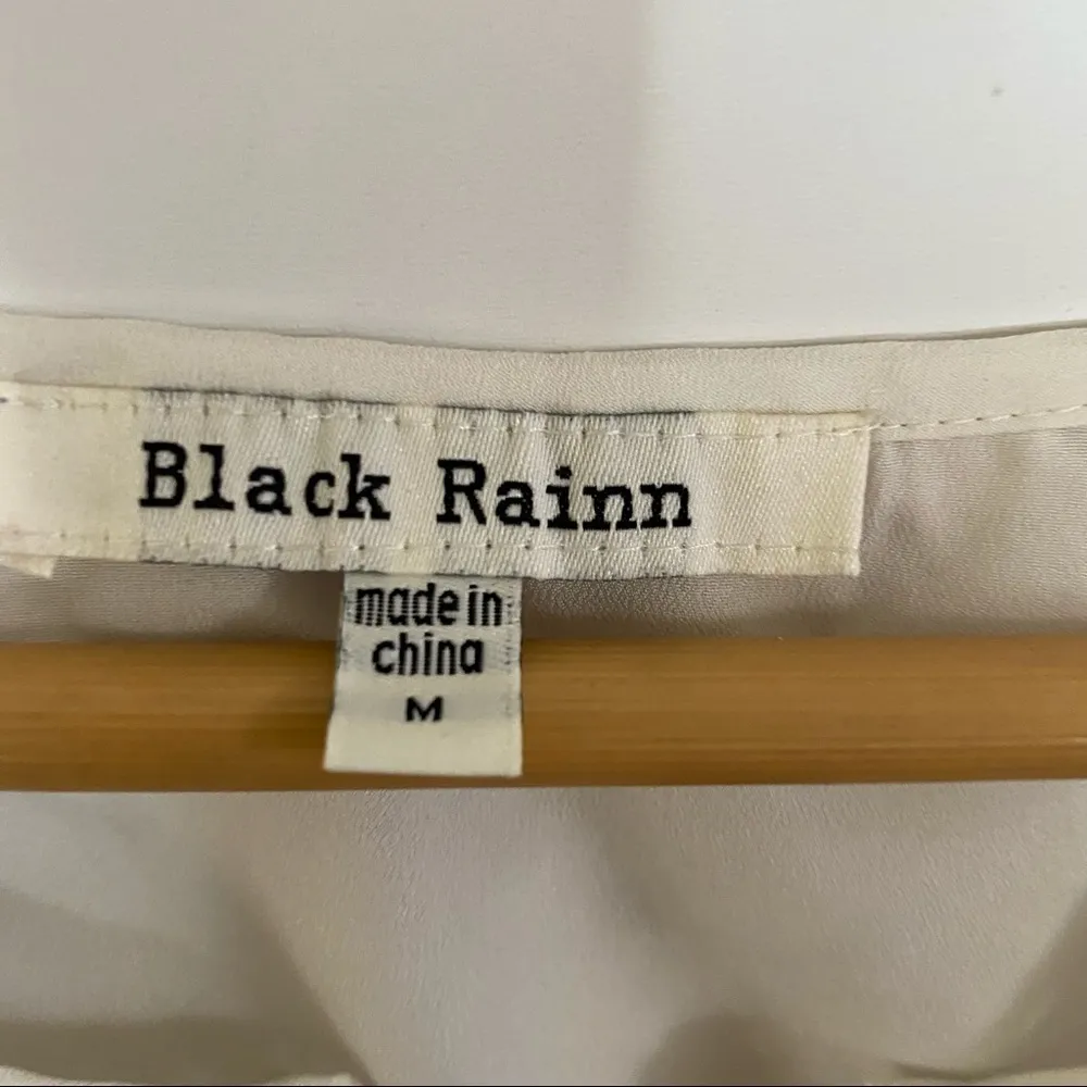 Black Rainn Sleeveless tank blouse Size Medium - Image 7