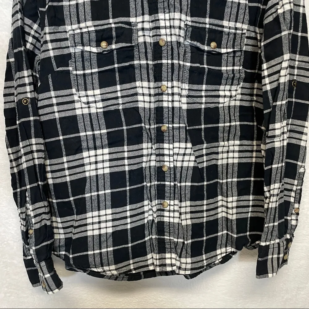 Jachs Girlfriend Black & White Plaid Long Sleeve Button Down Shirt Size M - Image 3