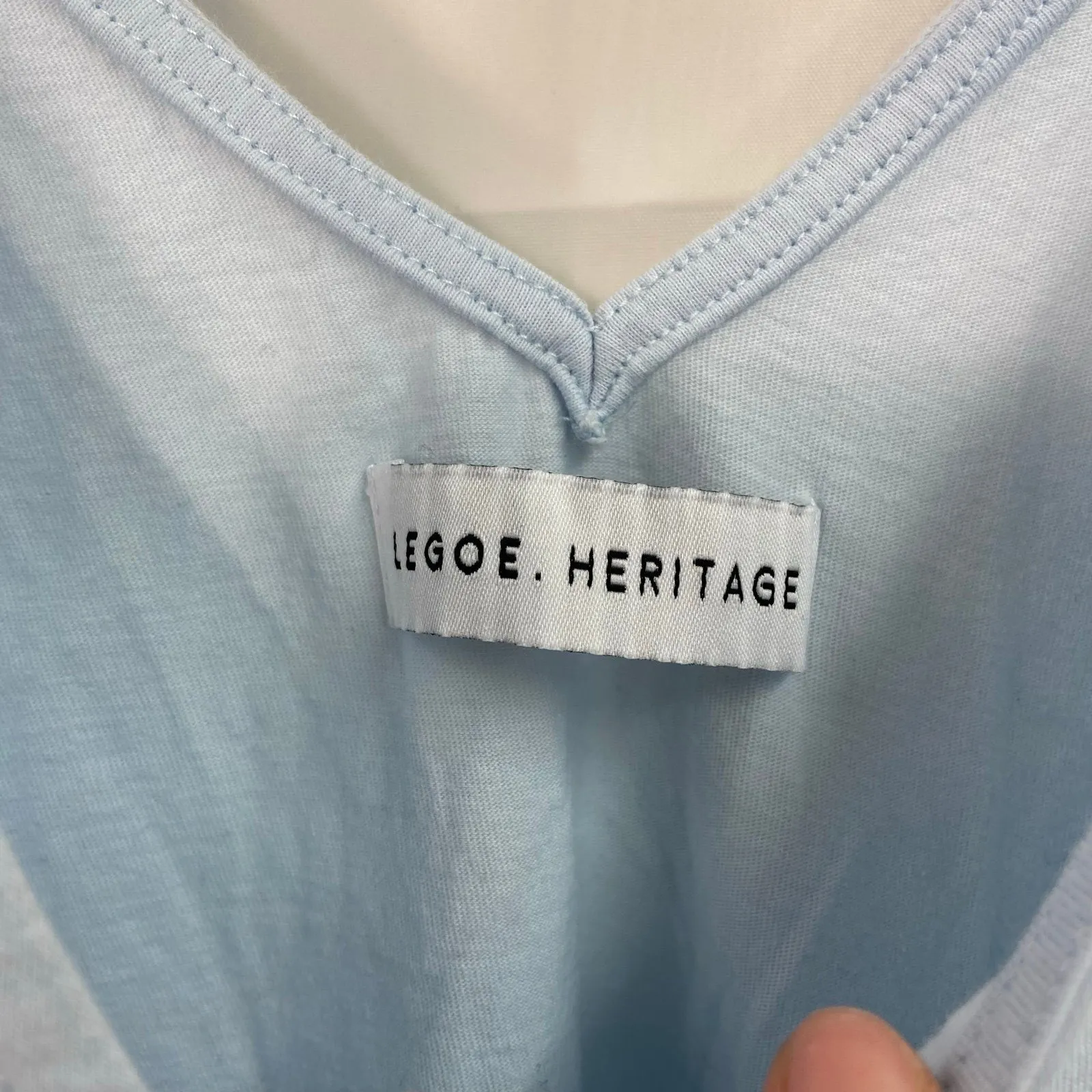 Legoe Heritage blue nursing v - Image 5