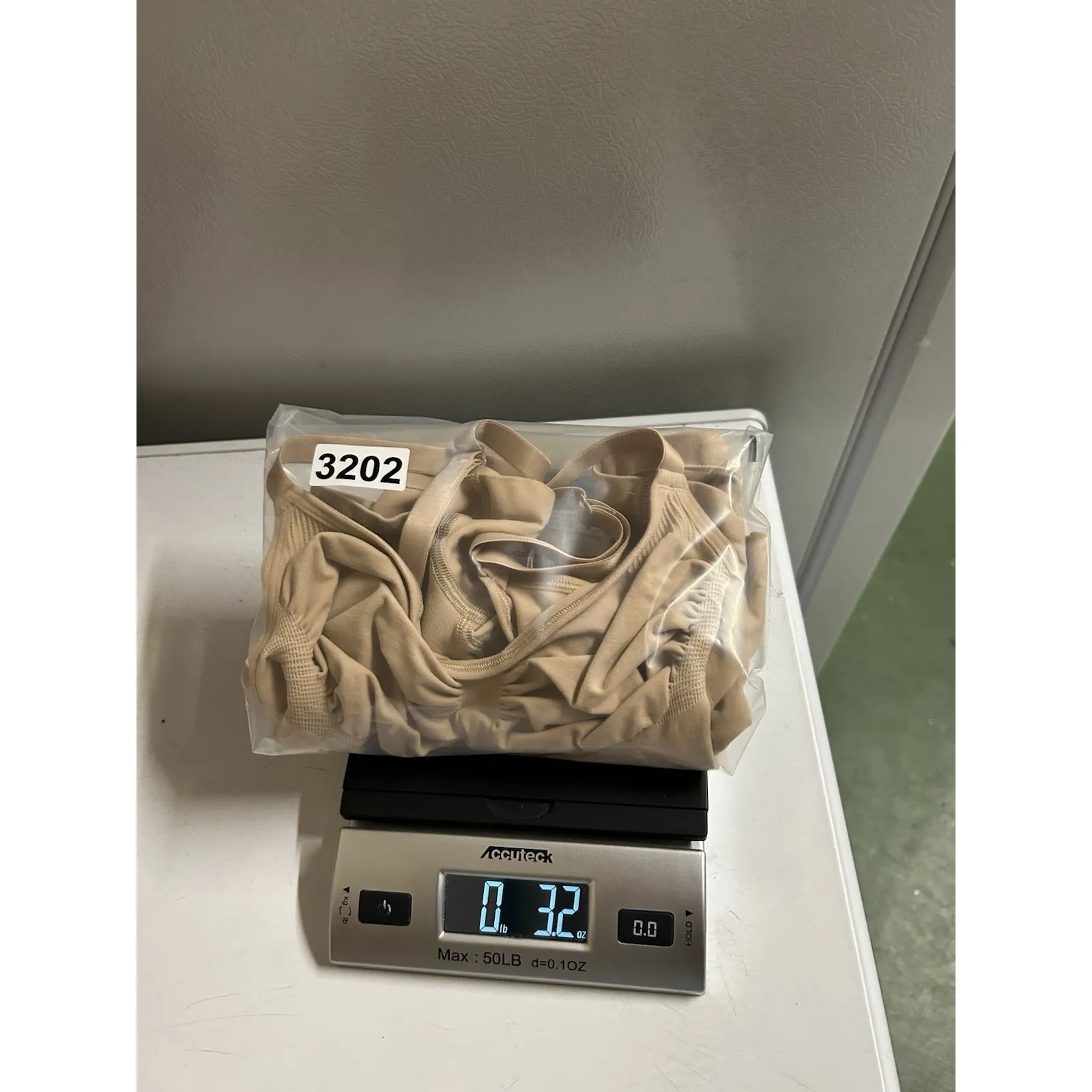 Skims Seamless Sculpting Mid‎ Thigh Bodysuit Sienna Tan Kim Kardashian Large - Image 4