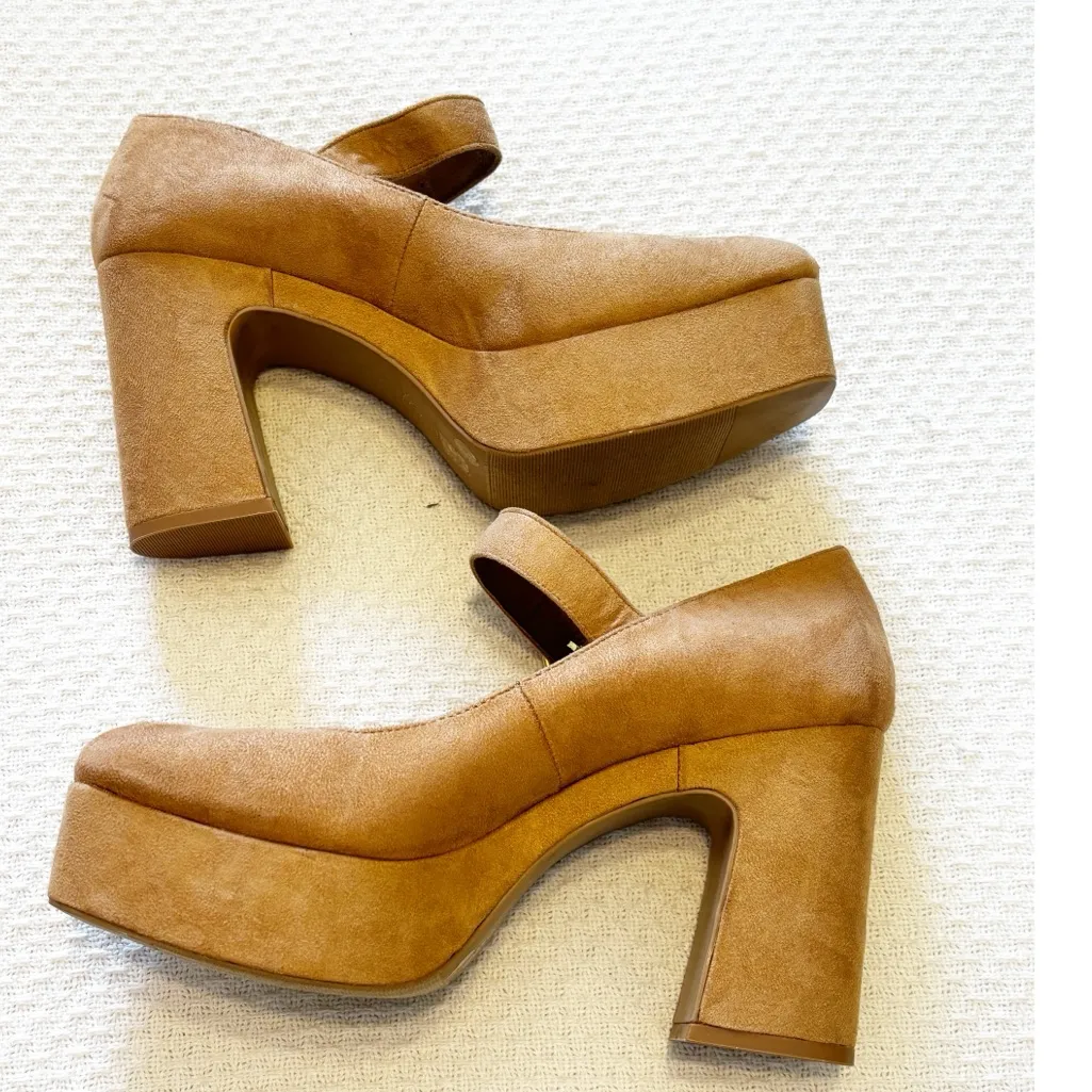 Chinese Laundry Pollyanne Light Nude Faux‎ Suede Platform Mary Jane Pumps - Image 13