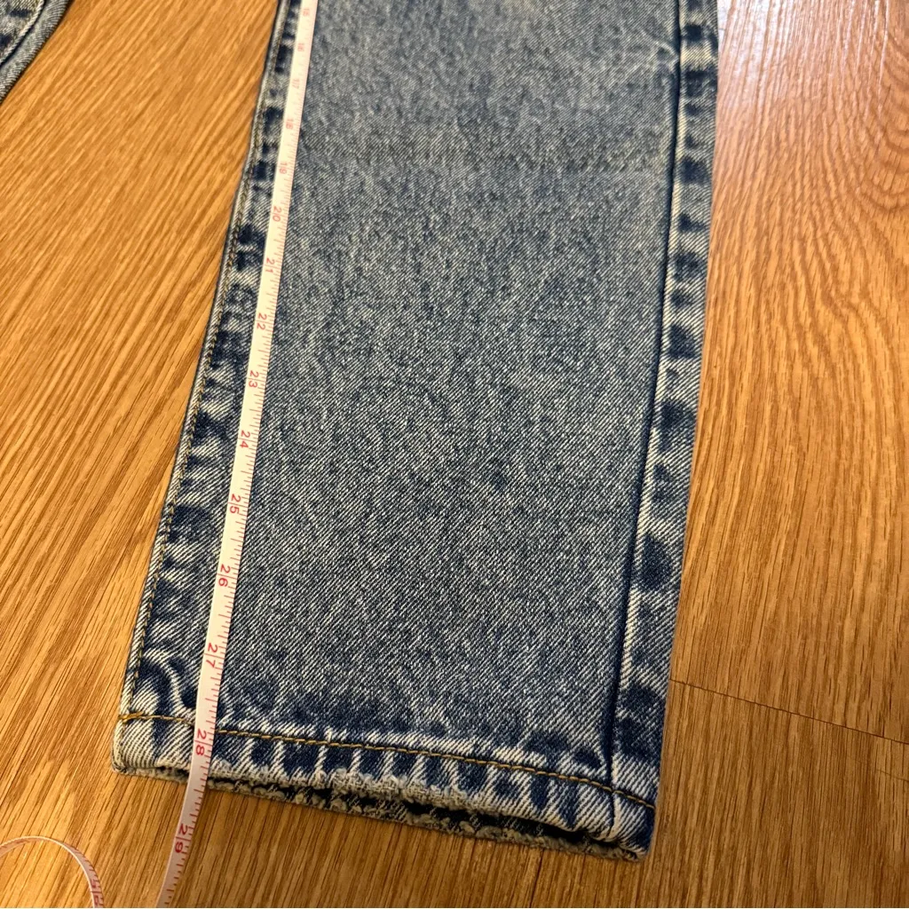 SHEIN Tapered Leg Denim Jeans Women's Medium Blue Whisker High Rise Distressed - Image 4