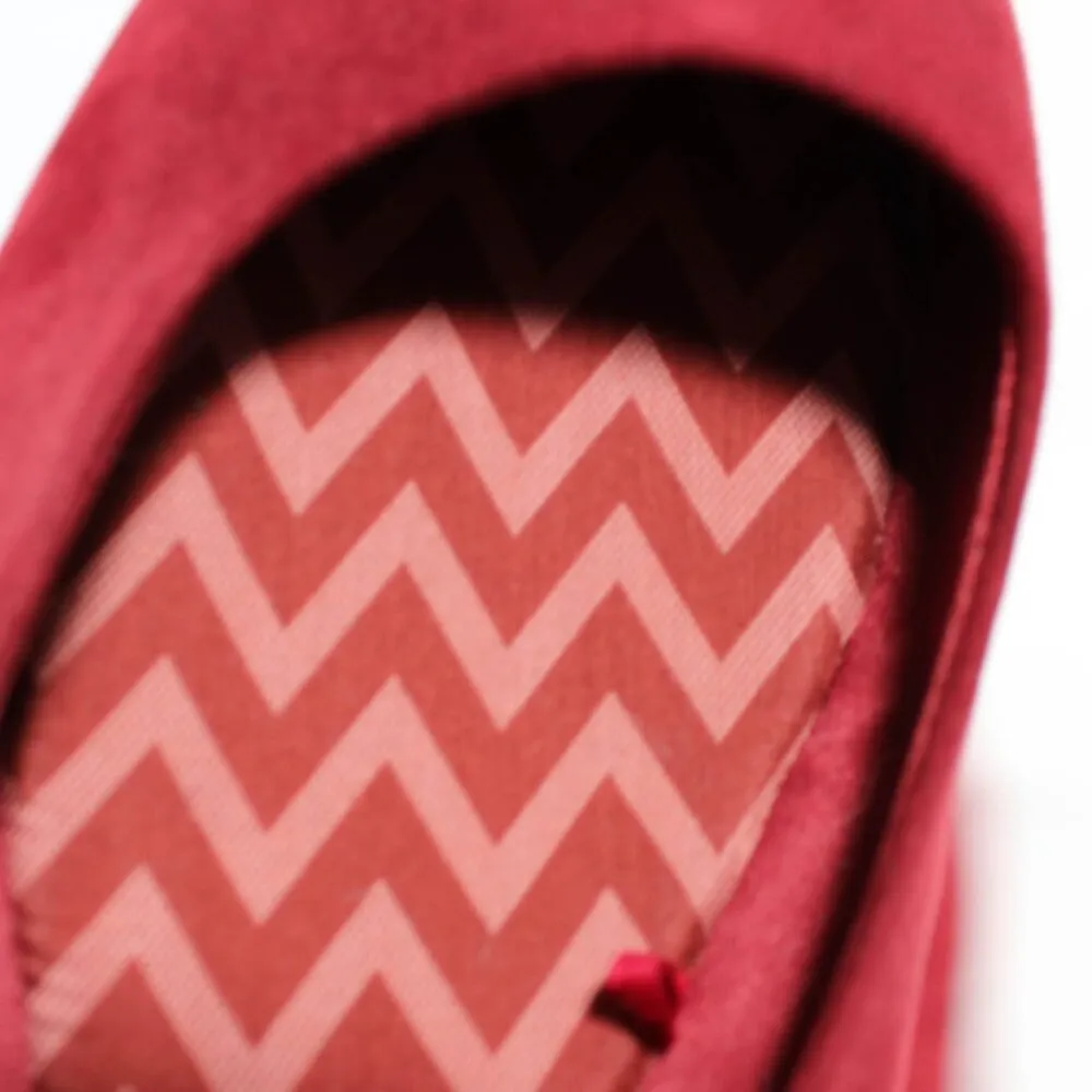 Burgundy Sueded Flats, Women's Size 8 – Chevron Printed Interior Red - Image 4