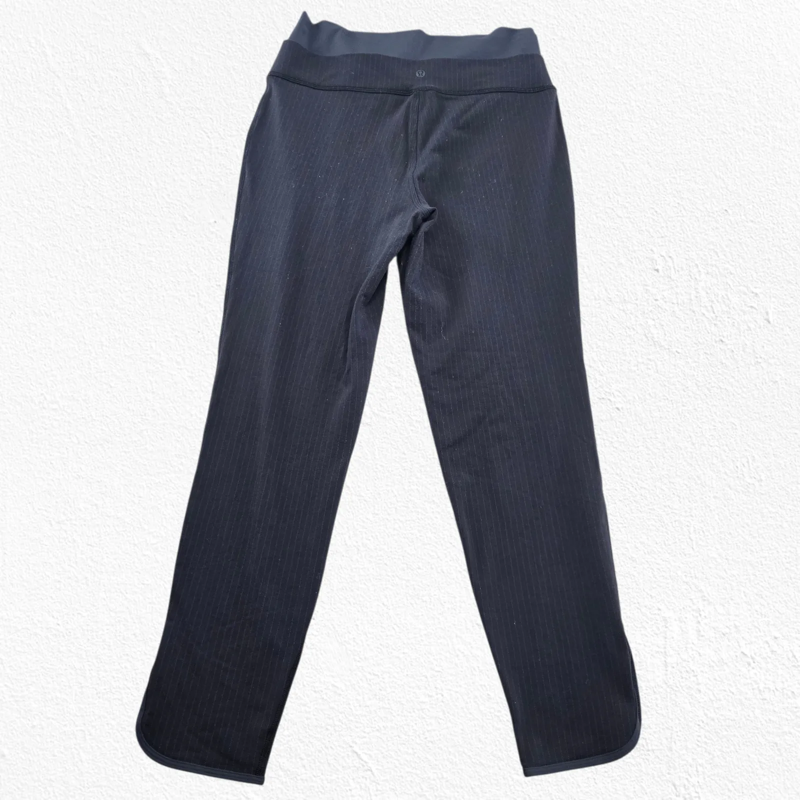 lululemon Jet Crop Pinstripe Brushed Mid Rise Studio Leggings Gray Size 6 - Image 9