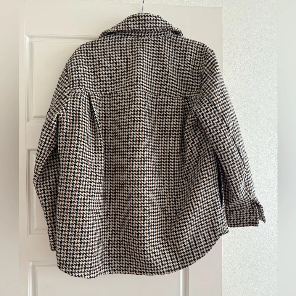 Women’s H&M Houndstooth Print Jacket Size Small - Image 4