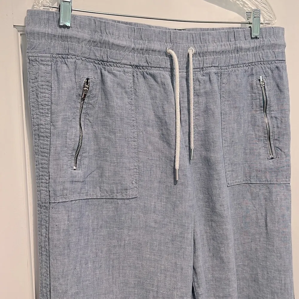 Athleta Cabo Linen Wide Leg Pant Chambray Blue Zip Pockets Size 12 Relaxed Fit - Image 4