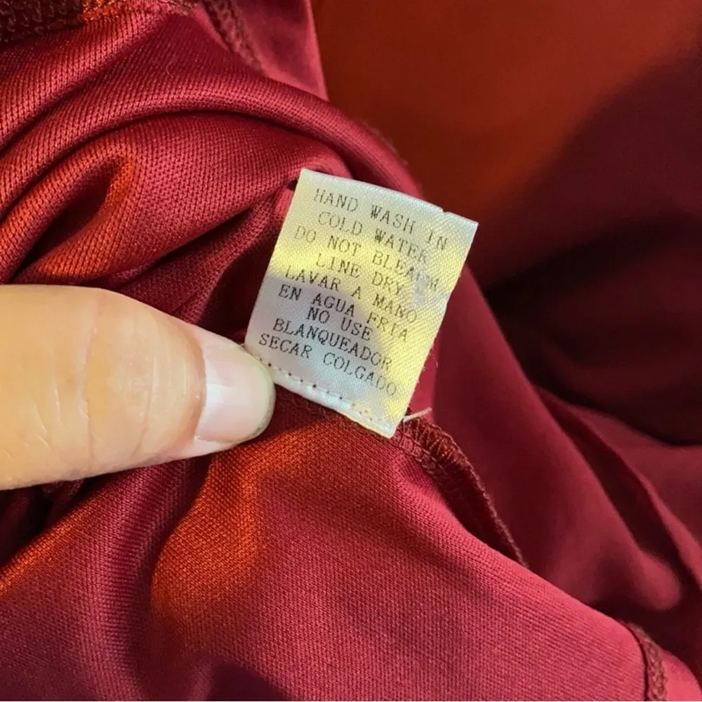 Entro Burgundy Sheer Long Sleeve Ruffle Flutter Dress Size Medium - Image 7