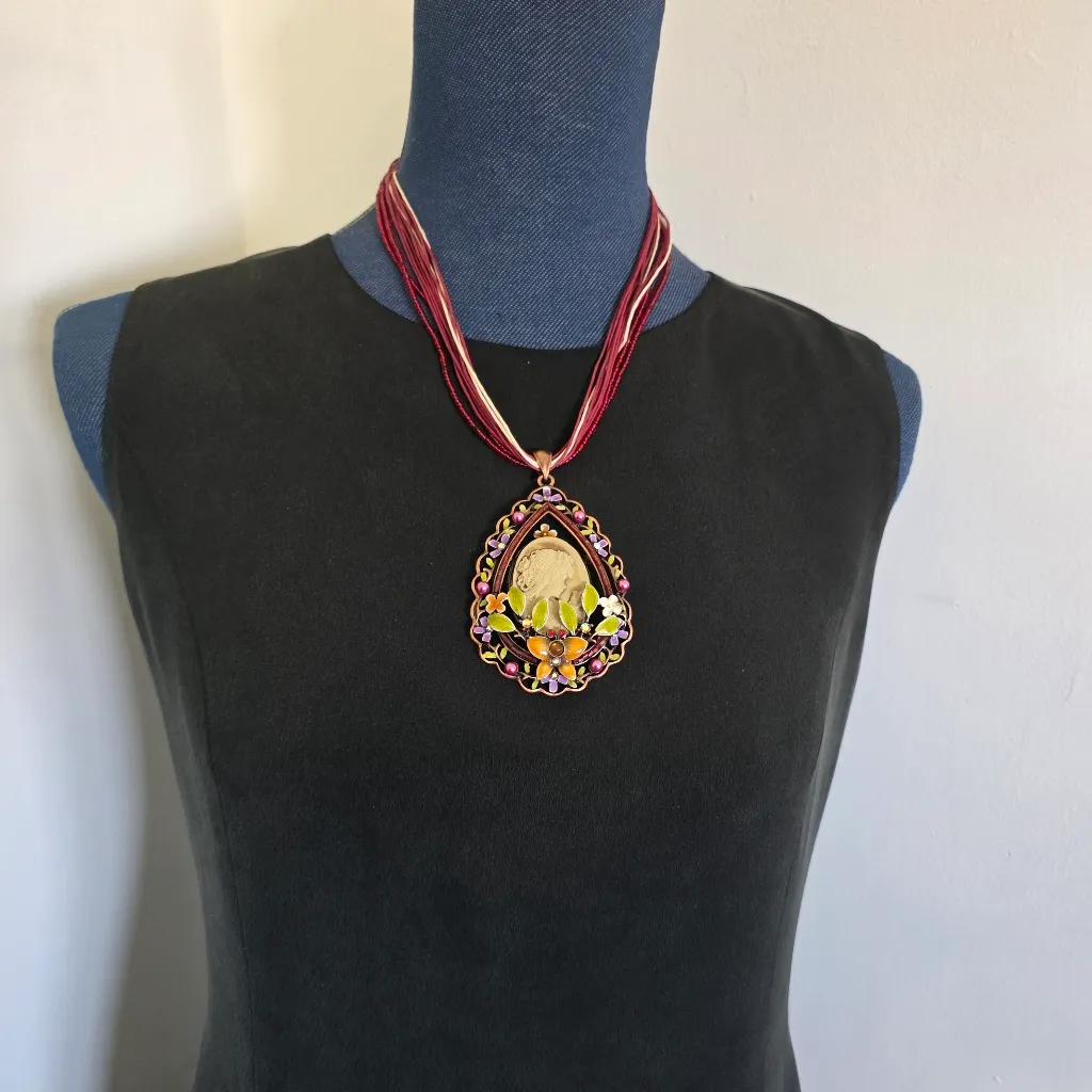 Vintage Statement Cameo Pendant Necklace Red - Image 10