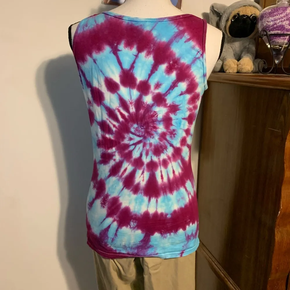Gildan Blue and Purple Spiral Tie Dye Tank Top - Image 6