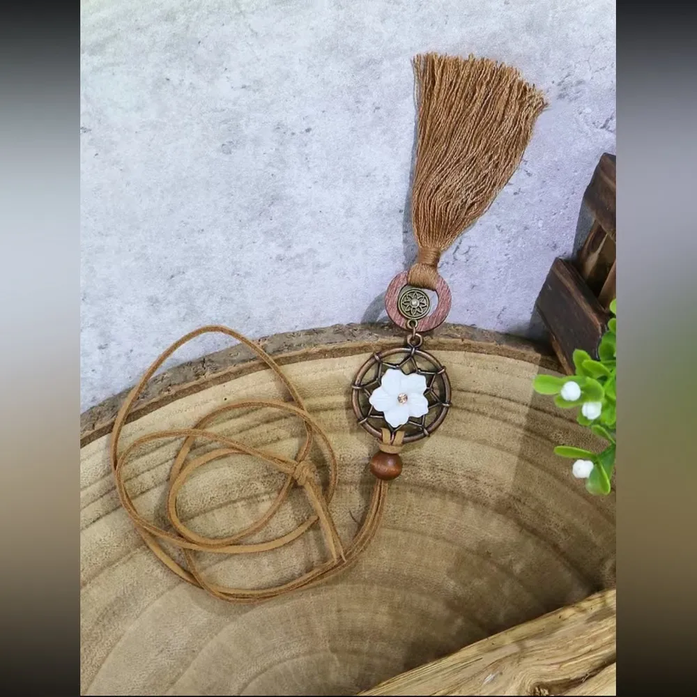 Boho Ladies 1 Pendant Necklace Round Hollow Set‎ White Flower Coffee Color Tan - Image 7