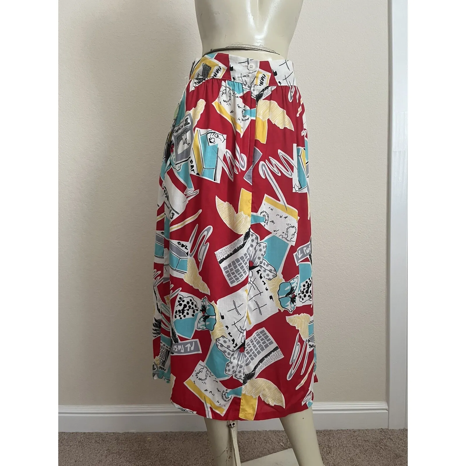 #4 NWT! Junior's VINTAGE 80's Print Pleated Skirt by Code: 7, Sz: 9 RUNS SMALL Size undefined - Image 3