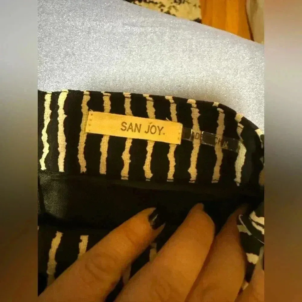 San Joy Striped Shorts/Skirt - Image 7