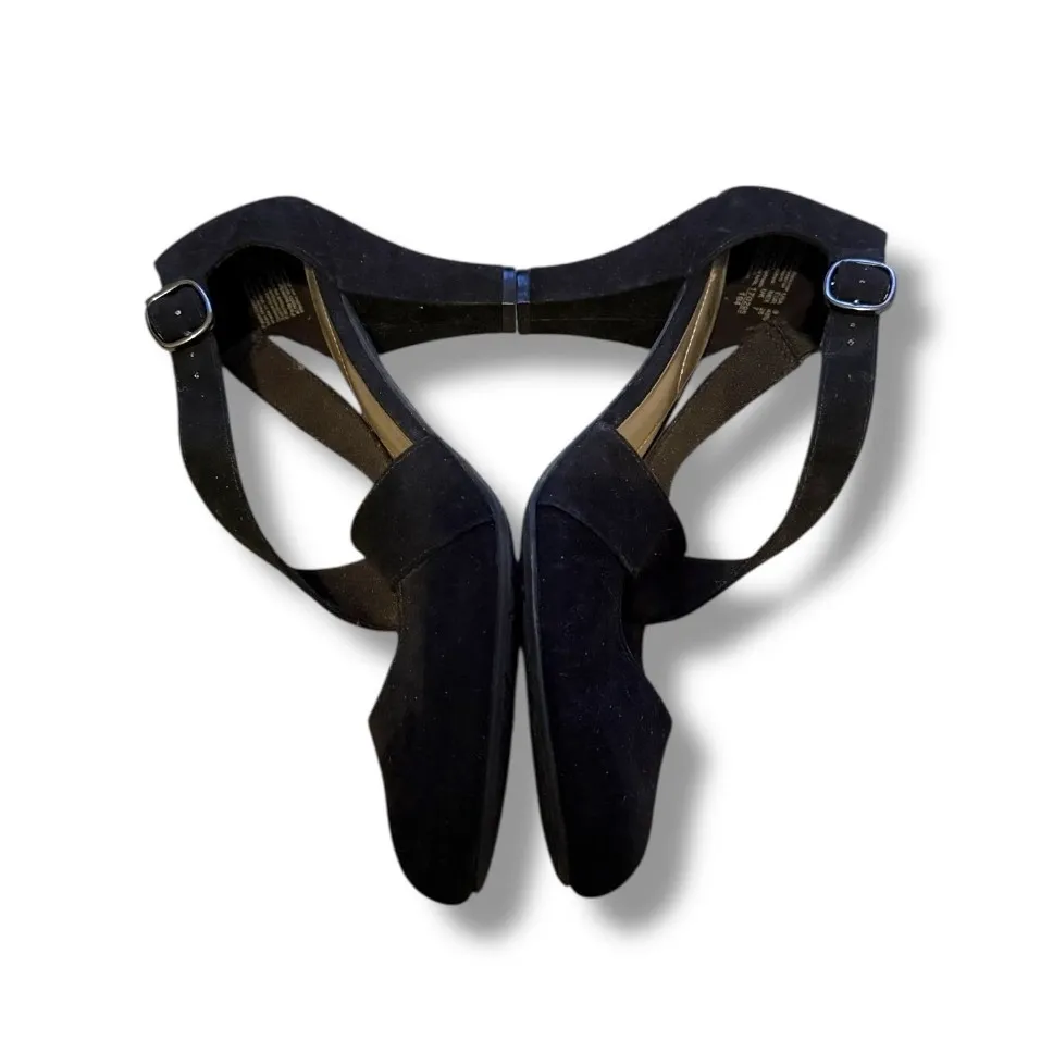 Dexflex Comfort Macie Heels Size 9 Black Faux Suede Cross Strap Round Toe - Image 4