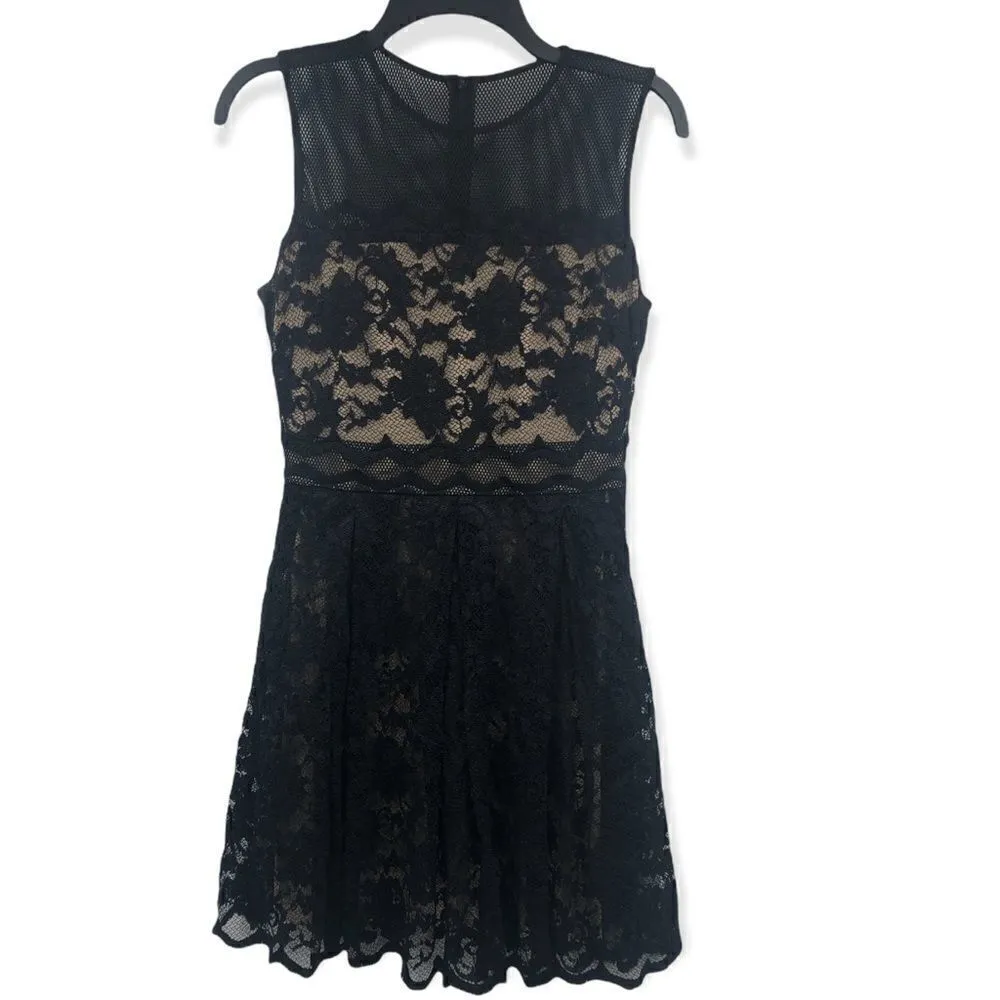 Badgley Mischka black sleeveless lace dress - Image 2