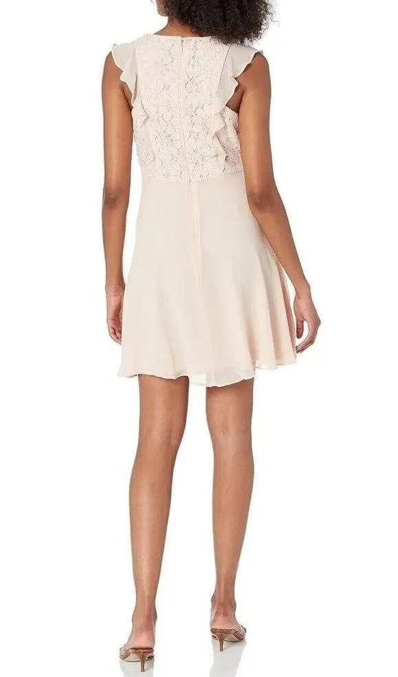 Nanette Lepore Women's Dress Pleated Size 2 Light Peach Lace Overlay Trim - Image 2