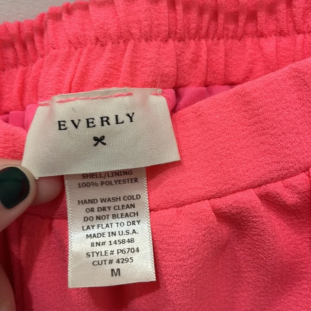 Everly Neon Shorts Medium - Image 4