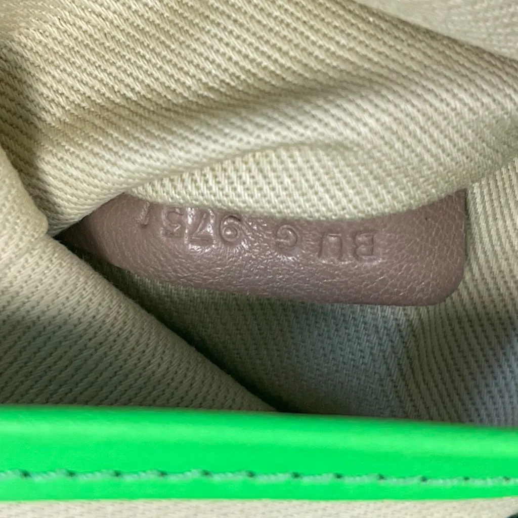 Valentino Garavani Va Va Voom Rockstud Clutch Shoulder Bag-Neon Green - Preowned - Image 7