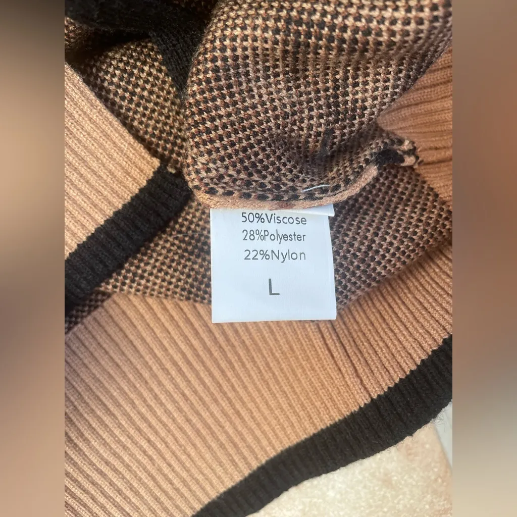 Cropped leopard / animal print women’s cardigan sweater, bow front, brown/back;L Brown Size L - Image 4