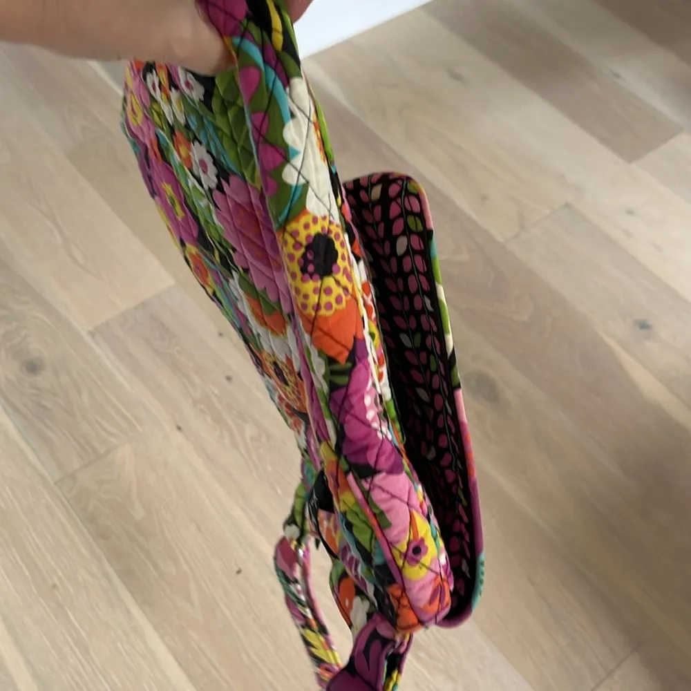 Vera Bradley mail bag messenger - Image 9