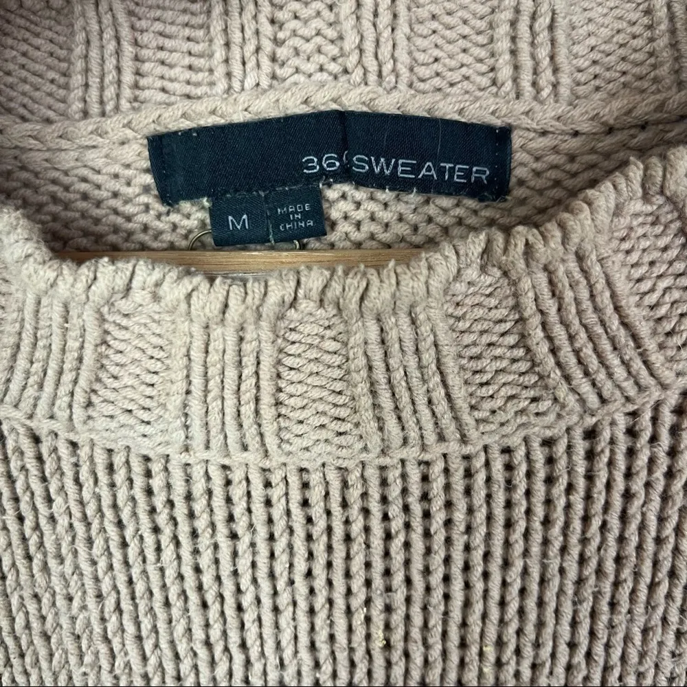 360 Cashmere Sweaters Camel Brown Crew Neck Pullover Sweater M - Image 5