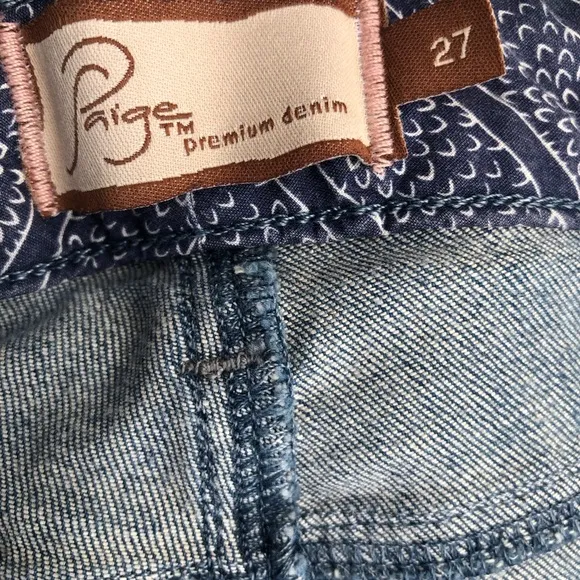 Paige manning medium‎ wash jeans women’s size 27 distressed flare - Image 12