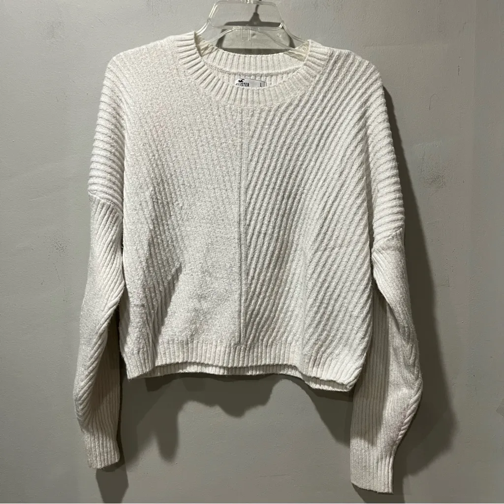 Hollister Womens Cropped Pullover Long Sleeve Knit Sweater White Size Large - Image 2