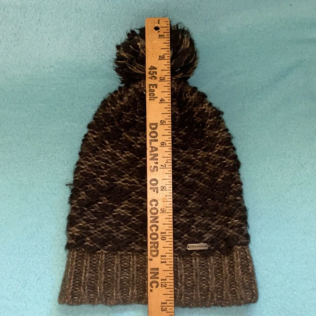 Steve Madden chunky knit pom pom hat beanie dark light browns and tans SZ OSFA - Image 9