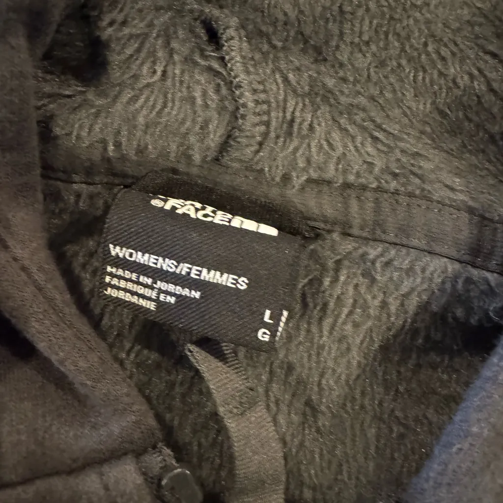The North Face Black Fleece-Lined Jacket - Image 3